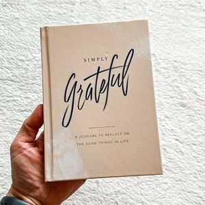 NWT Gratitude Guided Journal Simply Grateful Reflection Pink/White Small Women's